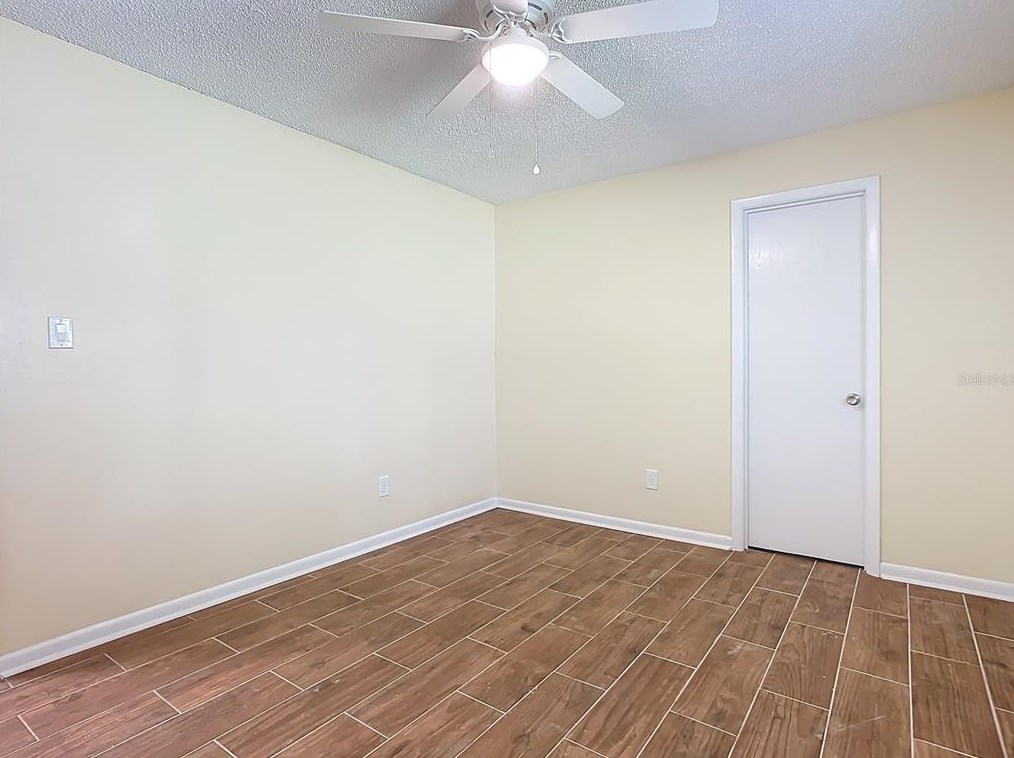 1522 Center St, Deland FL 32720-3001 exterior