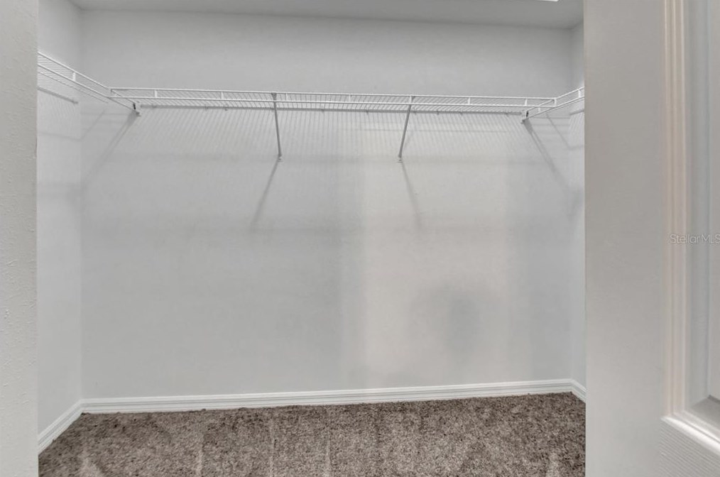 1536 Robinwood Dr, Deland FL  32720-2596 exterior