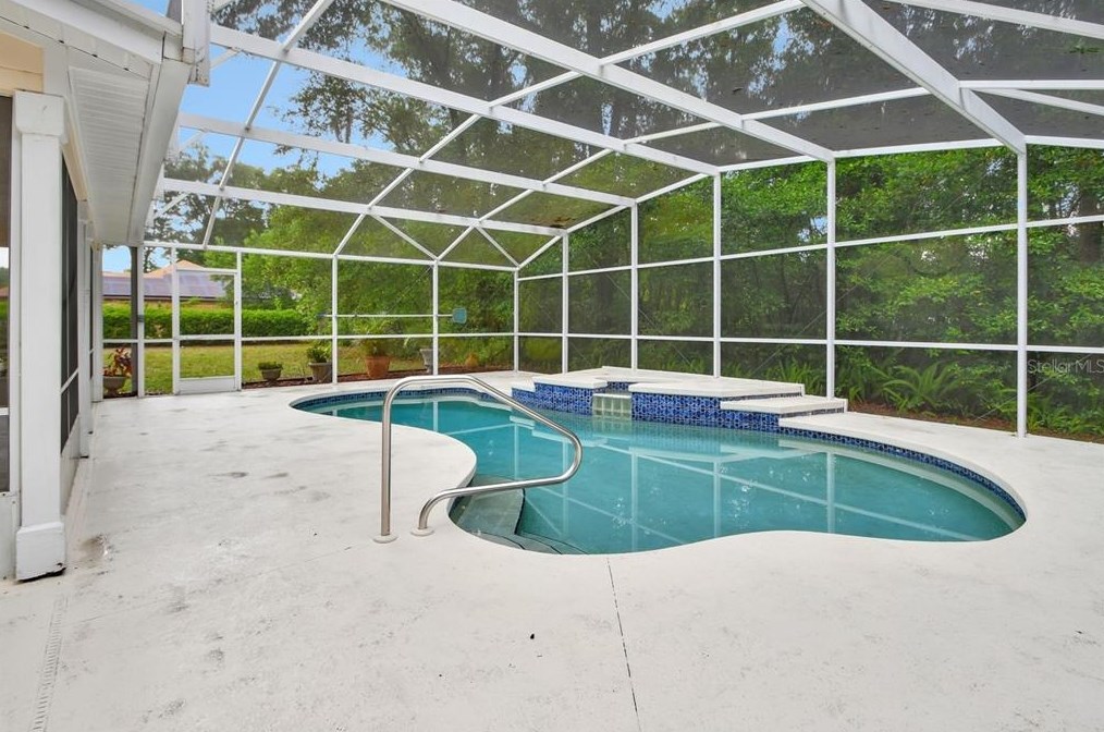 1536 Robinwood Dr, Deland FL  32720-2596 exterior