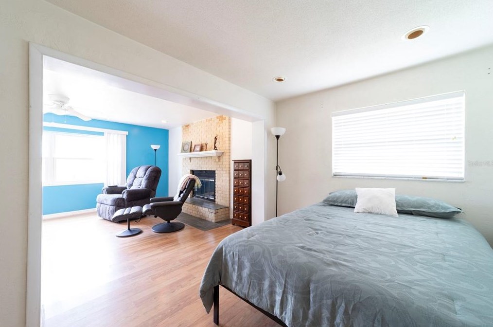 1070 Elkcam Blvd, Deltona FL  32725-2808 exterior