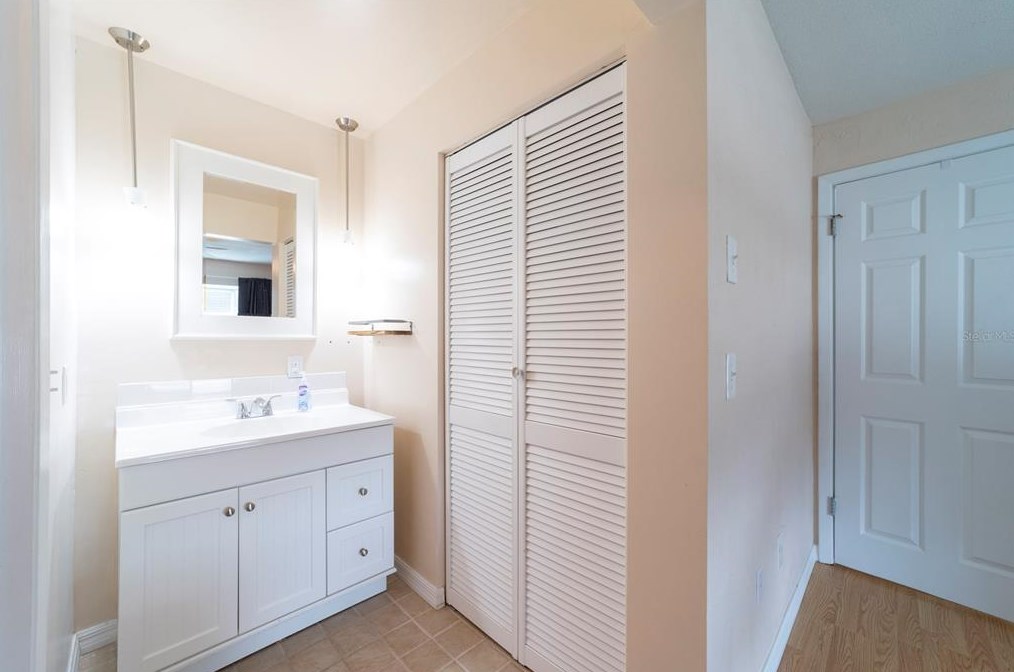 1070 Elkcam Blvd, Deltona FL  32725-2808 exterior