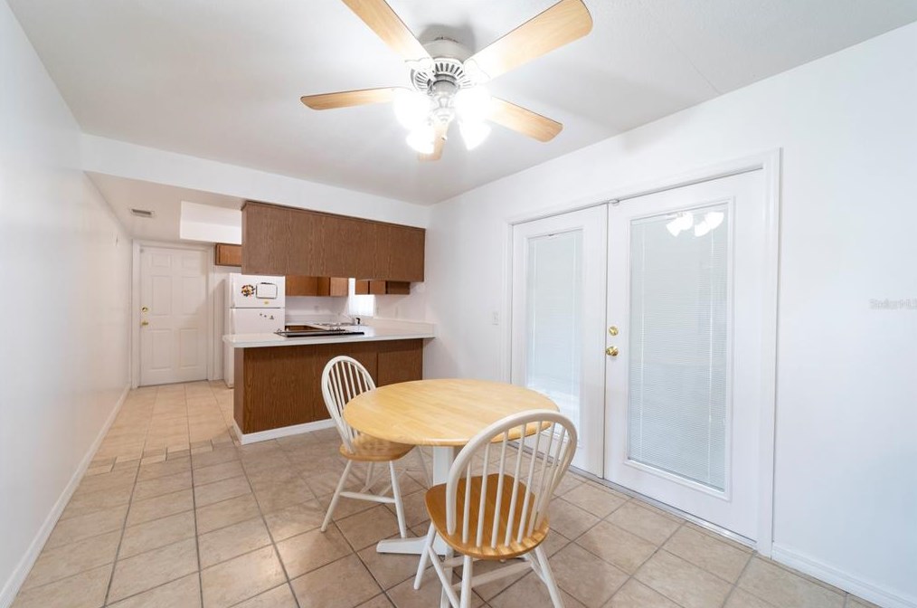 1070 Elkcam Blvd, Deltona FL  32725-2808 exterior