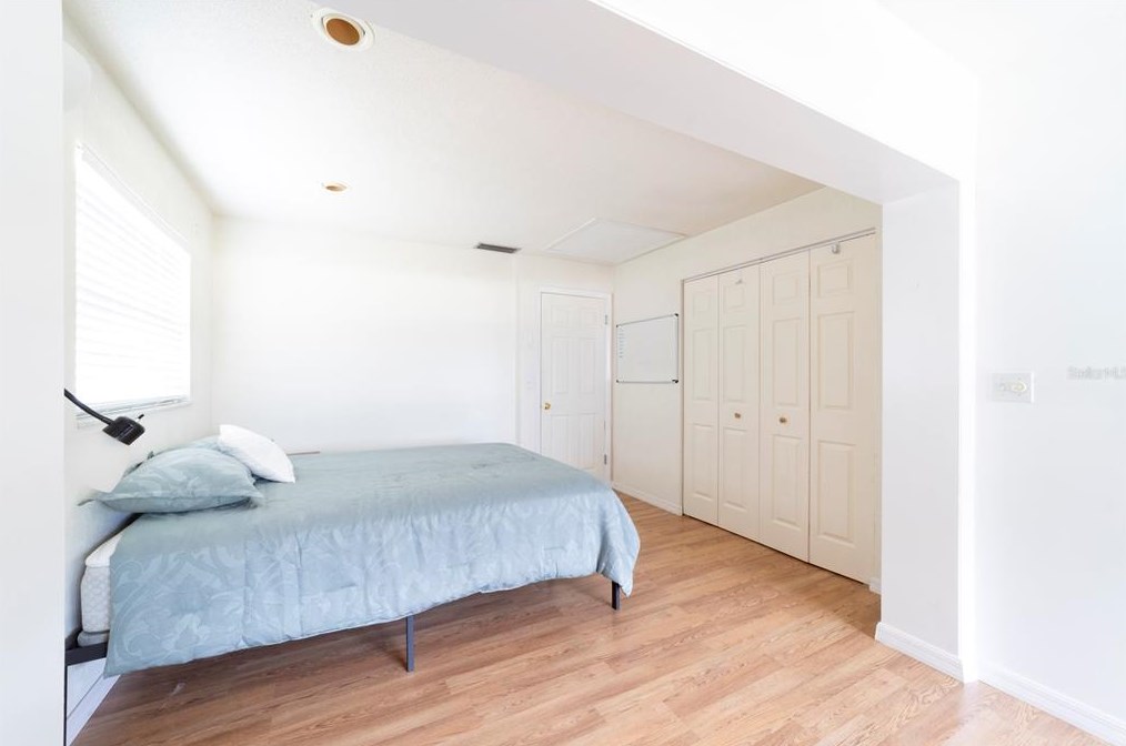 1070 Elkcam Blvd, Deltona FL  32725-2808 exterior