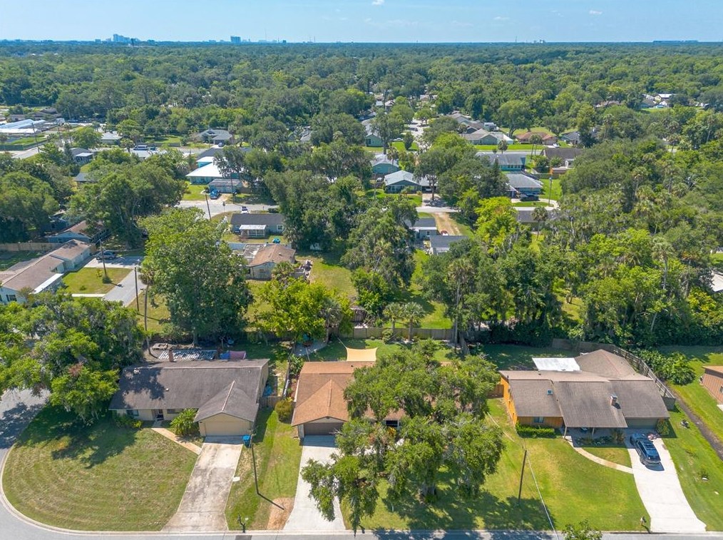 502 Sandy Oaks Blvd, Ormond Beach FL  32174-6130 exterior