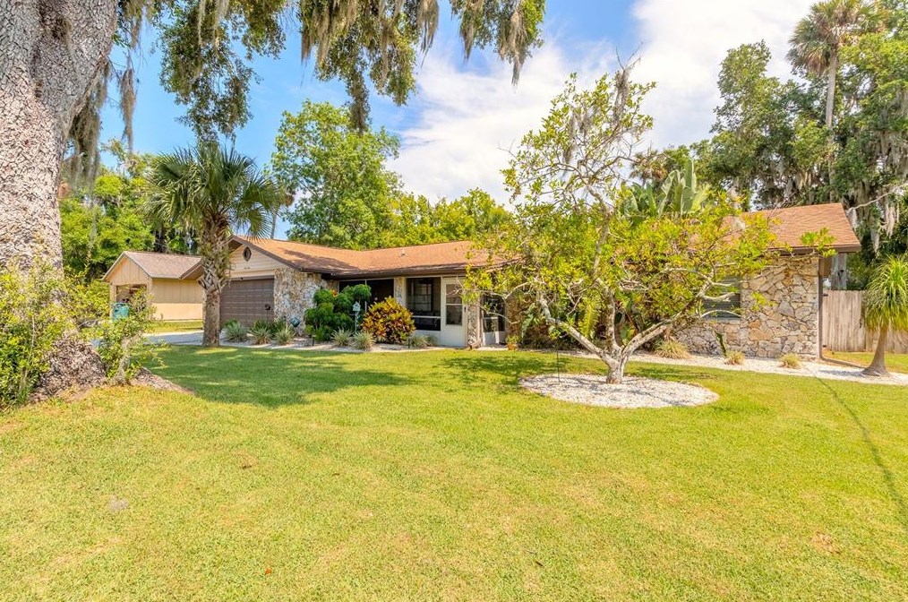 502 Sandy Oaks Blvd, Ormond Beach FL  32174-6130 exterior