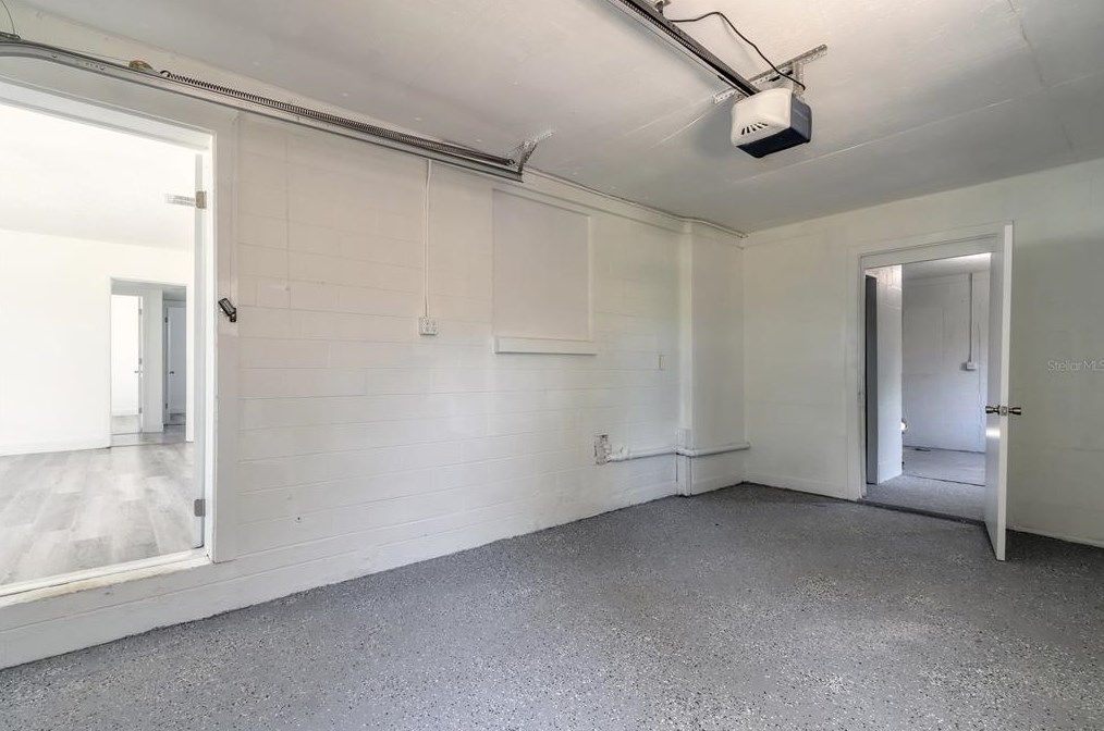 916 Essex Rd, Daytona Beach FL  32117-4513 exterior