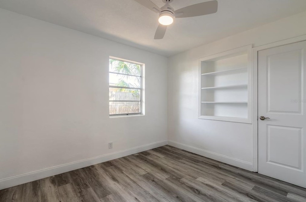 916 Essex Rd, Daytona Beach FL  32117-4513 exterior