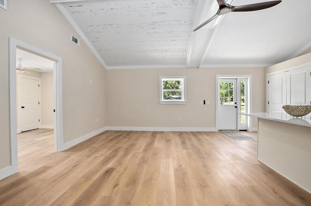 131 Interlake Ave, Deland FL 32724-4803 exterior