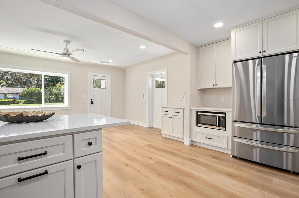 131 Interlake Ave, Deland FL 32724-4803 exterior