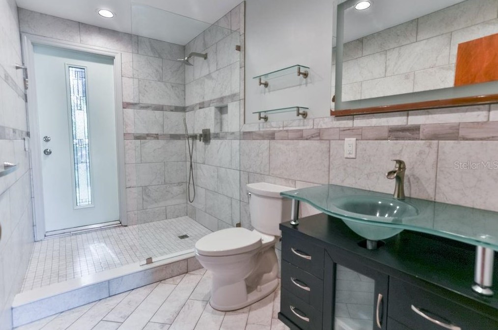 121 Willow Bnd Ln, Ormond Beach FL  32174-4850 exterior