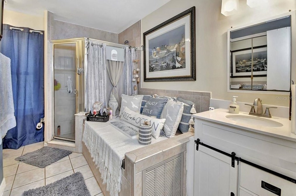 2374 Belen Dr, Deltona FL  32738-7844 exterior