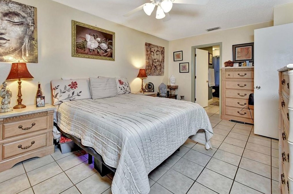 2374 Belen Dr, Deltona FL  32738-7844 exterior