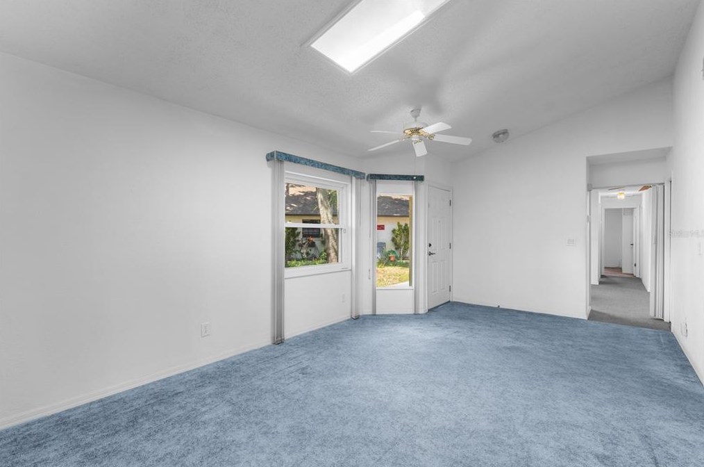 894 Stonybrook Cir, Daytona Beach FL  32127-4954 exterior