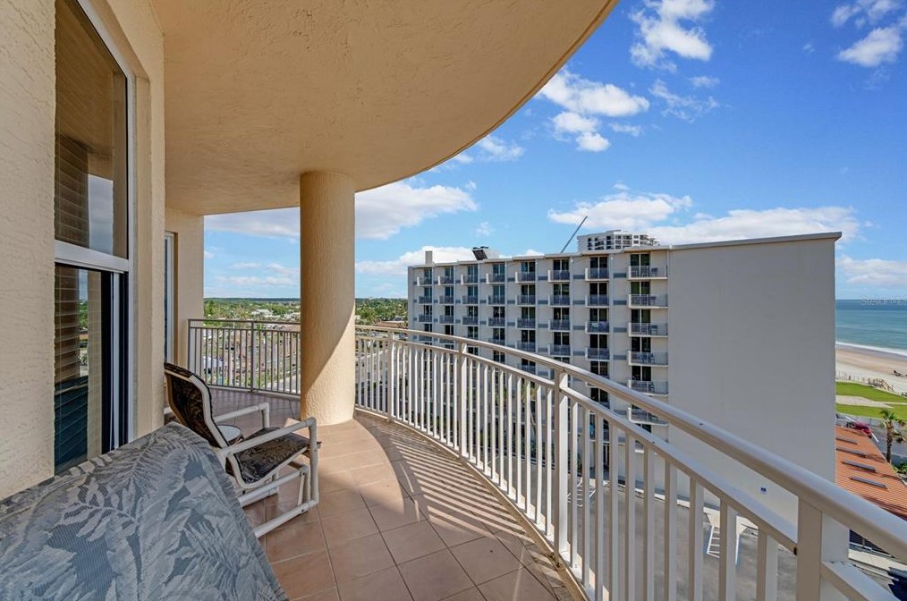 2515 Atlantic Ave, Daytona Beach FL  32118-5532 exterior