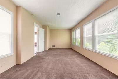 724 N Oleander Avenue, Daytona Beach, FL 32118 - Photo 11