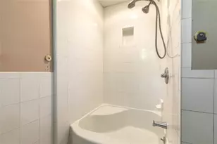 724 N Oleander Ave, Daytona Beach, FL 32118 - Photo 27