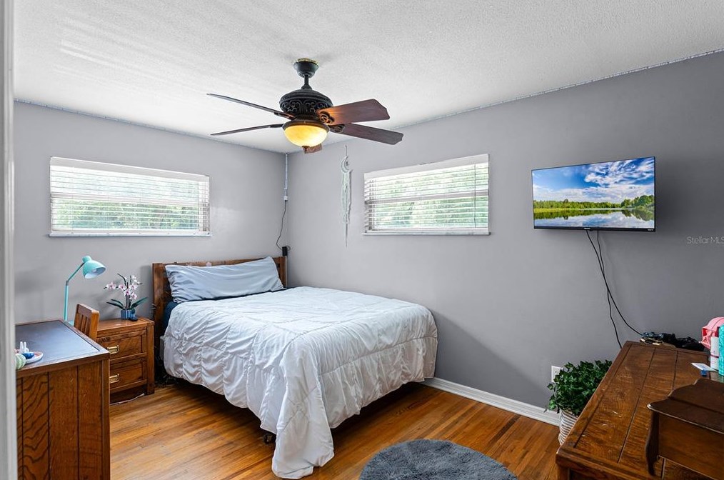 744 Woodward Ave, Deland FL  32720-6539 exterior