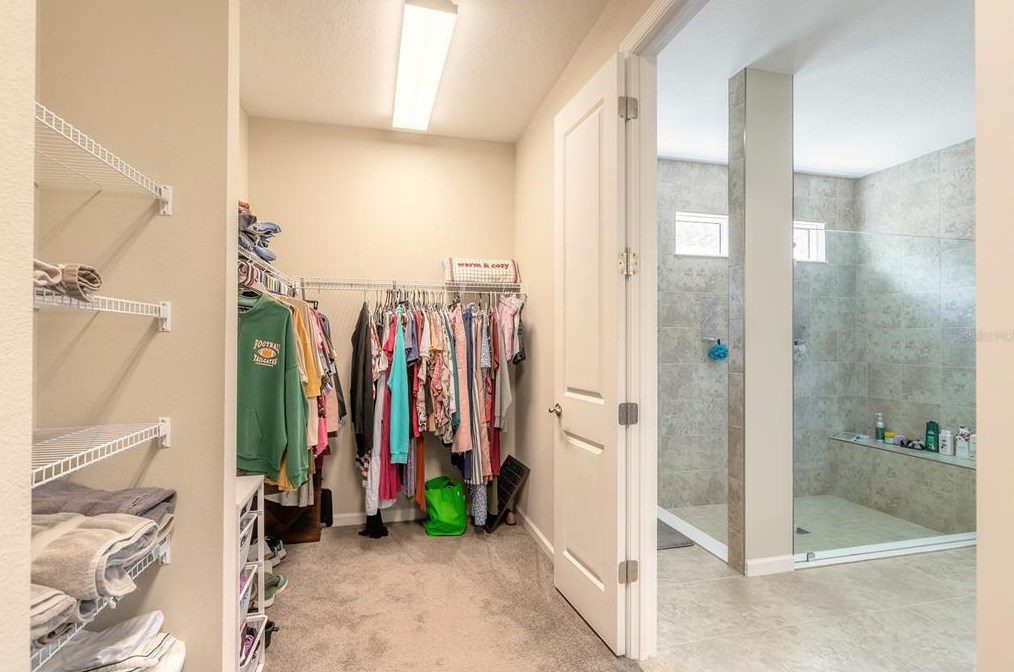 1074 Victoria Hl Dr, Deland FL  32724 exterior