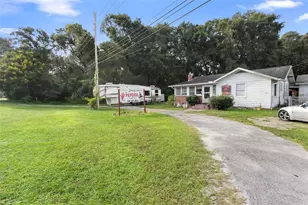 2480 N Woodland Blvd, Deland, FL 32720 - Photo 1