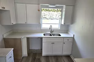 201 N Hill Ave, Deland, FL 32724 - Photo 9