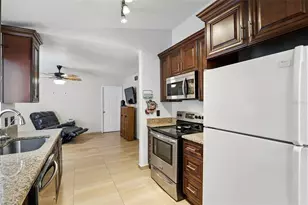 583 Wilburton Dr, Deltona, FL 32738 - Photo 11