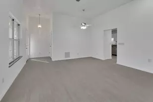 2400 S Glen Eagles Dr, Deland, FL 32724 - Photo 33