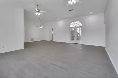 2400 S Glen Eagles Drive, Deland, FL 32724 - Photo 31