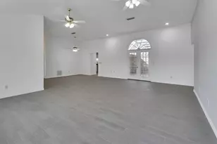 2400 S Glen Eagles Dr, Deland, FL 32724 - Photo 31