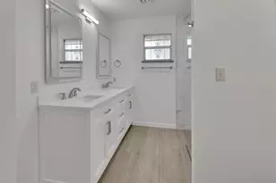 2400 S Glen Eagles Dr, Deland, FL 32724 - Photo 23