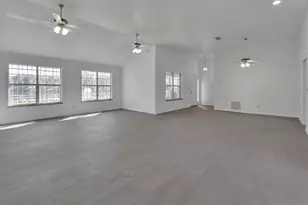 2400 S Glen Eagles Dr, Deland, FL 32724 - Photo 37