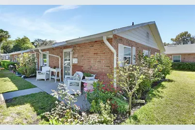 37 Fairway Court #C, Deland, FL 32724 - Photo 1