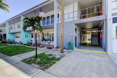 5820 43rd Terrace N #1406, Saint Petersburg, FL 33709 - Photo 1