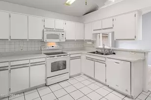 102 Underbrush Trail, Port Orange, FL 32128 - Photo 5