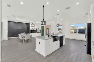 29127 Old Mill E, Tavares, FL 32778 - Photo 13