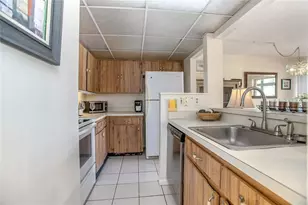 120 Hibiscus Woods Ct, Deltona, FL 32725 - Photo 9