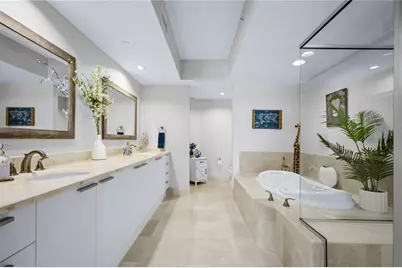 241 Riverside Drive #304, Daytona Beach, FL 32117 - Photo 21