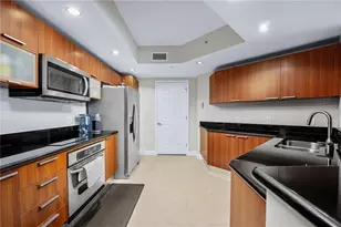 241 Riverside Dr, Daytona Beach, FL 32117 - Photo 13