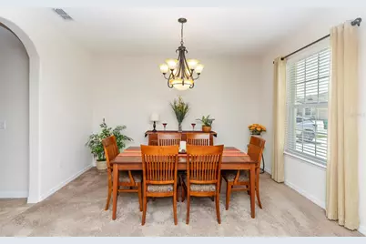 319 E Victoria Trails Boulevard, Deland, FL 32724 - Photo 5