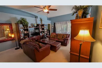 913 Lake Lindley Drive N, Deland, FL 32724 - Photo 5