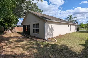 913 Lake Lindley Dr N, Deland, FL 32724 - Photo 29