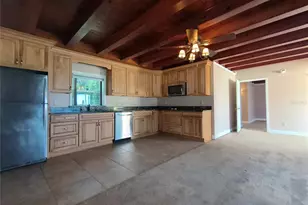 910 N Kepler Rd, Deland, FL 32724 - Photo 17