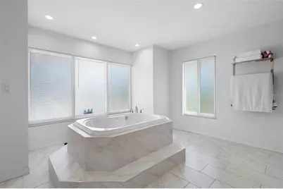 2048 Laredo Drive, Deltona, FL 32738 - Photo 23