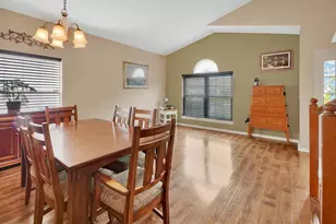 261 Clydesdale Cir, Sanford, FL 32773 - Photo 3