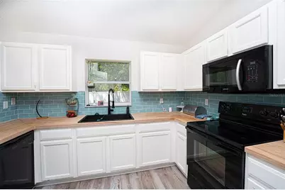 5 Zammer Court, Palm Coast, FL 32164 - Photo 17