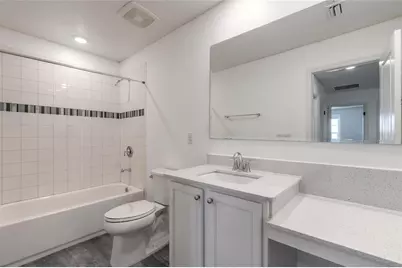 10 San Filipe Way, Palm Coast, FL 32137 - Photo 17