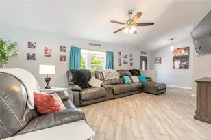 85 Pheasant Dr, Palm Coast, FL 32164 - Photo 9