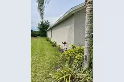 119 Fishermans Cove Drive, Edgewater, FL 32141 - Photo 23