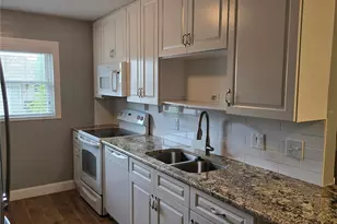 233 Elmwood Ave, Deland, FL 32724 - Photo 5