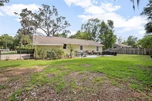 1402 E Voorhis Ave, Deland, FL 32724 - Photo 27