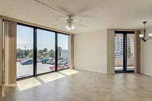 1 Oceans W Blvd, Daytona Beach, FL 32118 - Photo 3